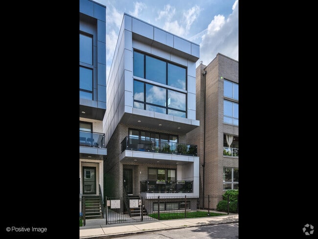 Building Photo - 1541 W Fry St Rental