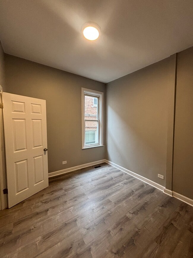 6615 S Wabash Ave Unit 1