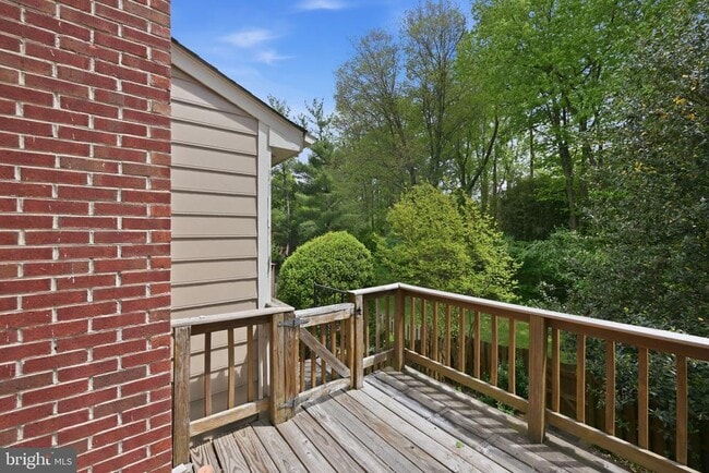 Photo - 2009 Gervais Dr