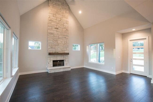 Photo - 3018 Sunridge Dr