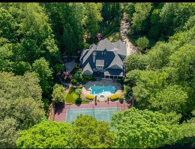 Photo - 1809 Wynthrop Manor Dr SW Casa