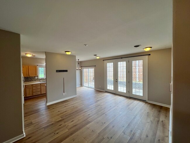 Photo - 1032 Villa Ct