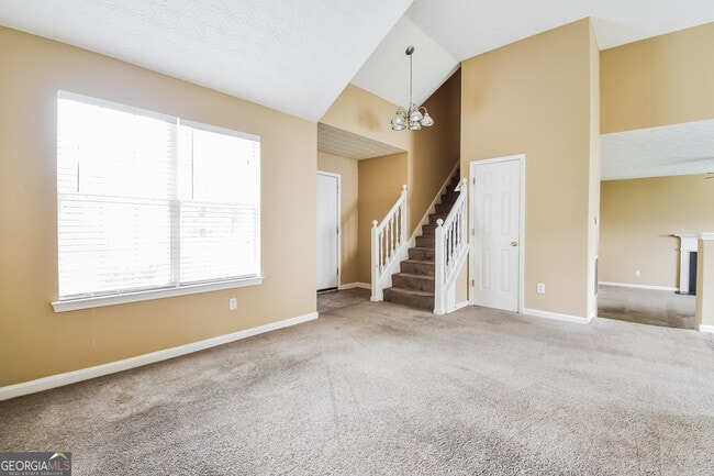 Photo - 150 Hazelhurst Dr