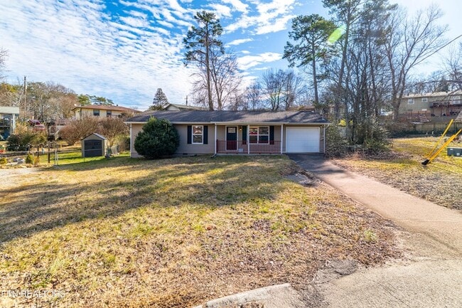 Photo - 5601 Ludbury Ln NW