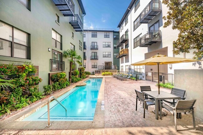 Photo - MAA Uptown Village