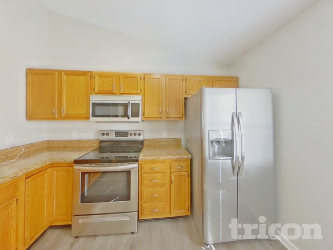 Photo - 5130 Daffodil Ln