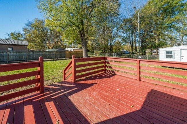 Photo - Spacious and Stunning 3-Bedroom, 2-Bath Ho...