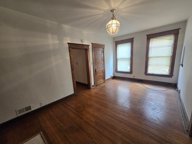 Photo - 815 W Wayne St Unit 815 W. Wayne