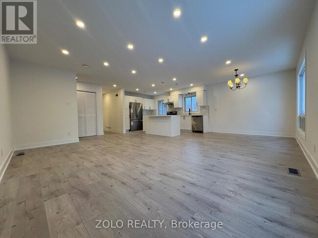 Photo - 3 Highcroft Rd