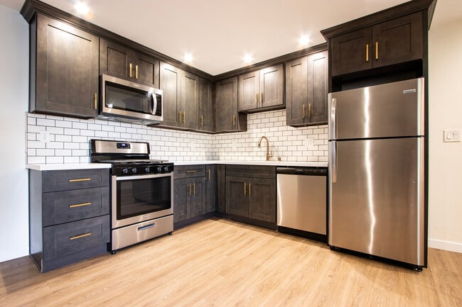 Photo - 12036 Culver Blvd