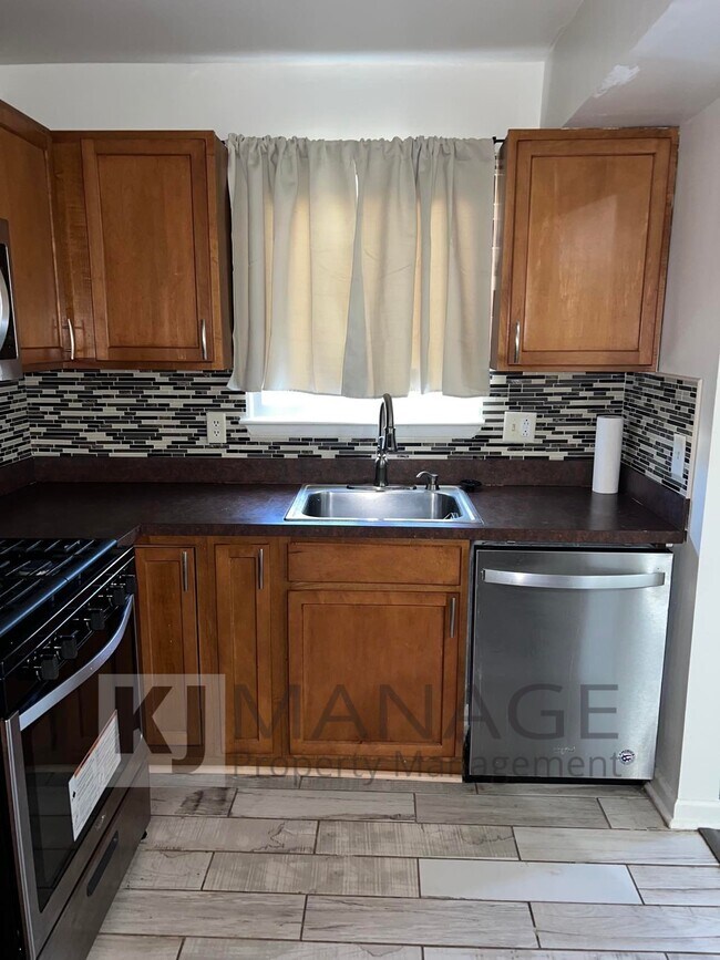 Photo - 1608 Orchard Dr Unit 1608