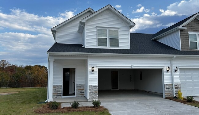 Building Photo - 210 Timber Fls Dr