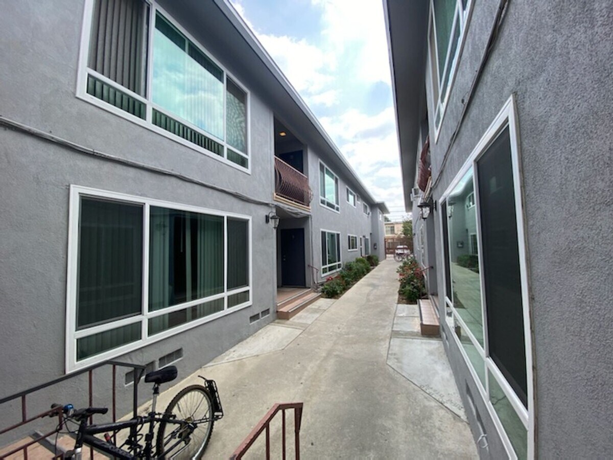 Photo - Trojan House