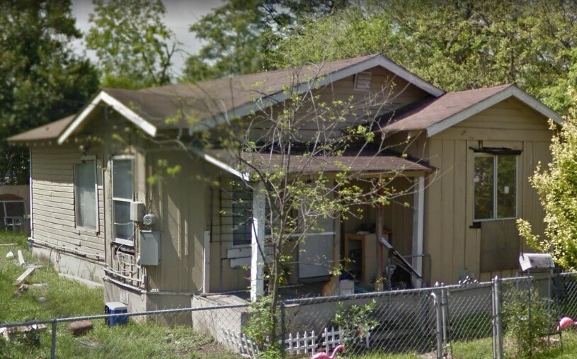 Photo - 1108 Rivas St House