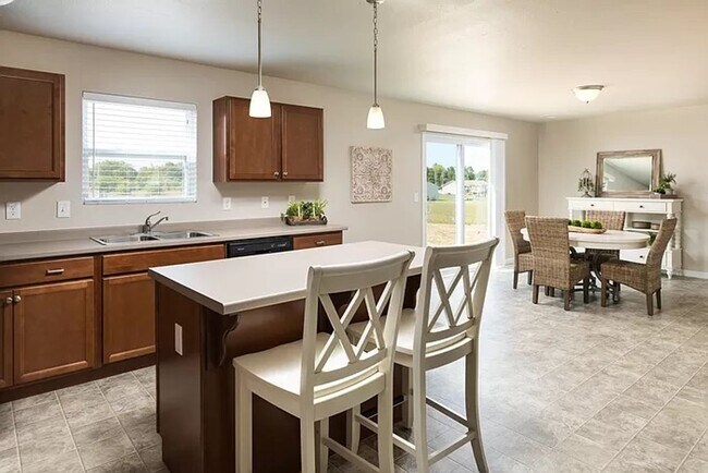 Photo - Your Serene Retreat in Kentwood