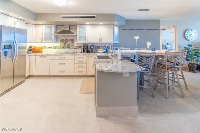 Photo - 3 Bluebill Ave Unidad 801