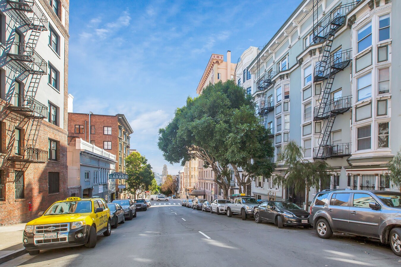 Photo - 839 Leavenworth