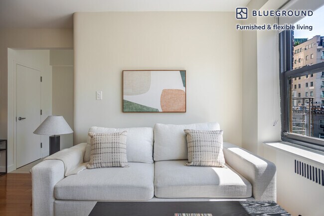 252 E 61st St Unit SI FL5-ID2256