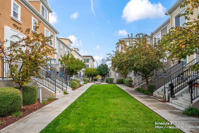 Photo - 410 Longden Ave