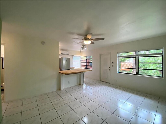 Photo - 1101 NE 17th Way Unidad 4