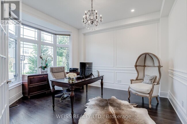 Photo - 43 Chesney Cres