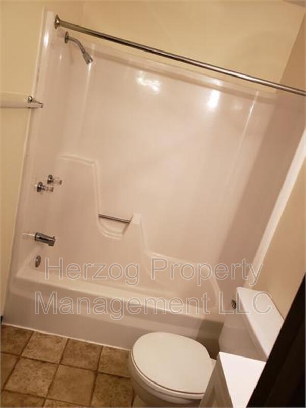 Photo - 829 Center St S Unit Apt. #8