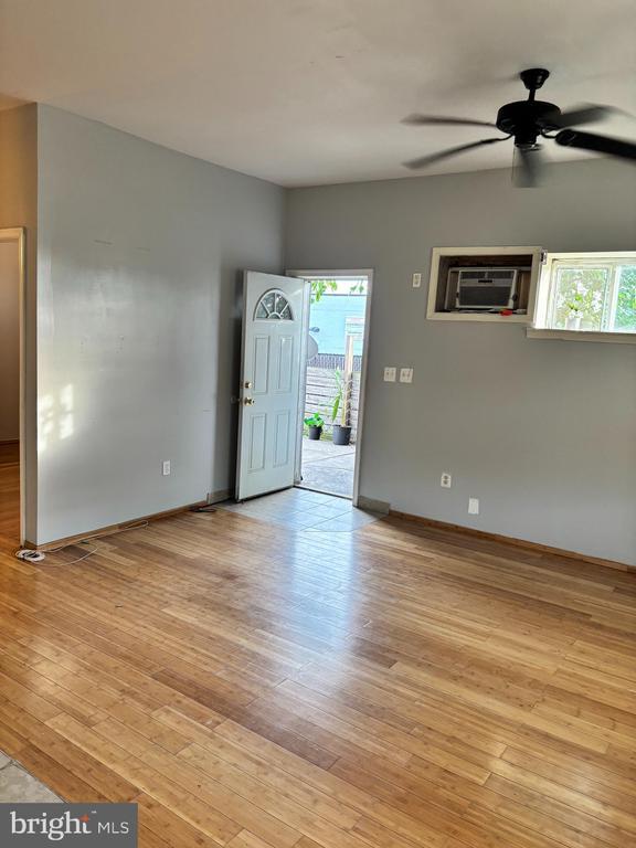 Photo - 4711 Rising Sun Ave