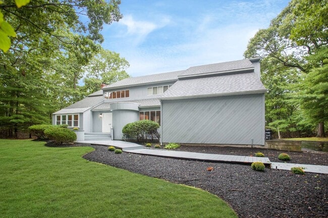 Photo - 12 N Ridge Rd