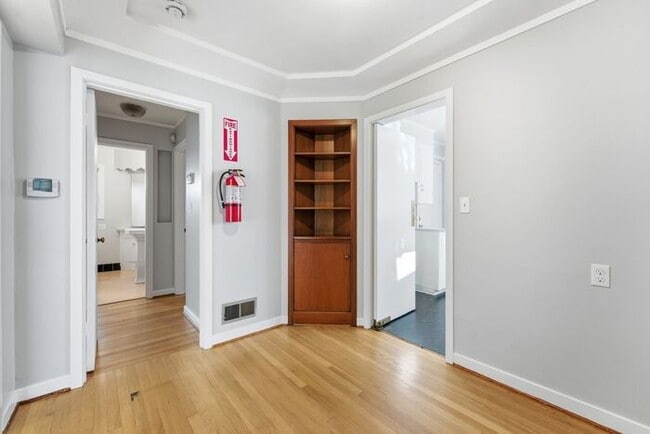 Photo - Corner of Character • Rare 2BD Residence at NE 16th & Weidler – Irvington/Lloyd District