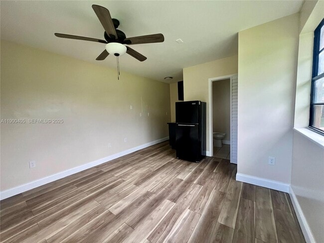 Building Photo - 645 NW 1st St Unit 1