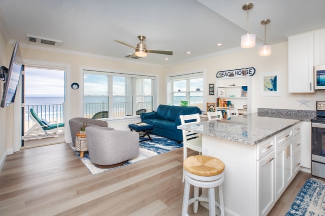 Building Photo - 315 Ocean Blvd Rental