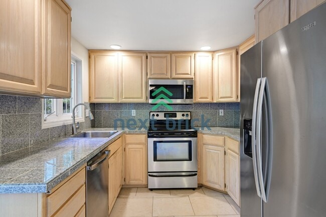 Photo - Charming 2-Bedroom Retreat in Bellevue - Cozy Comfort Awaits!