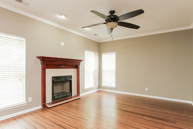 Photo - 167 Devon Forrest Dr