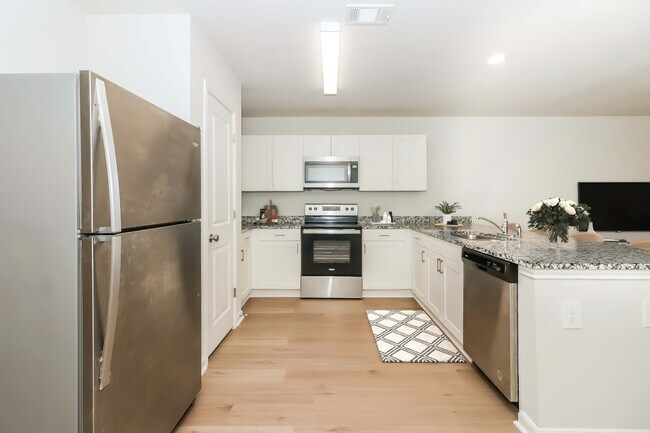 Photo - 10070 Cerritos dr