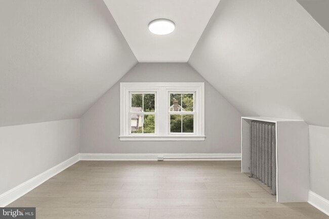 Photo - 216 Collingdale Ave