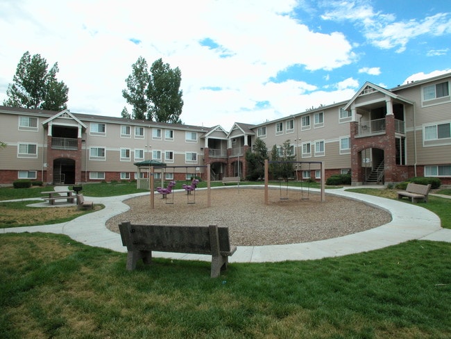 Orchard Crossing Apartments