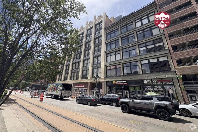 Building Photo - 1617 California St Unit 2F Rental