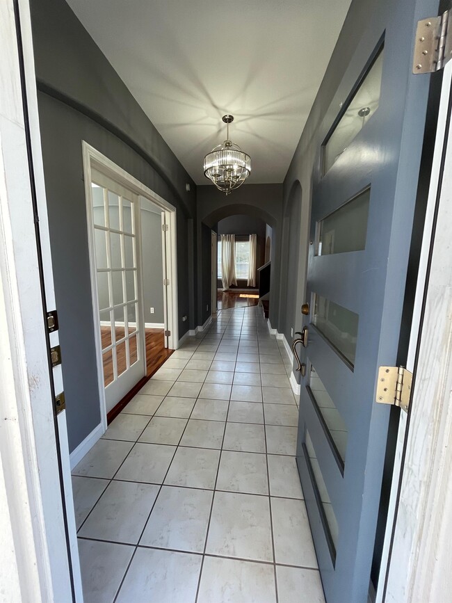 Photo - 10312 Yellowstone Dr