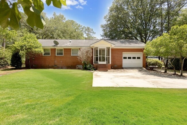 Photo - 104 Herty Dr