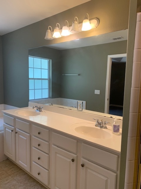 Photo - 2186 Heathrow Dr