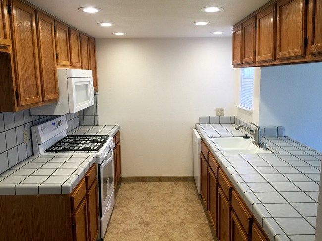 Photo - 4422 W Douglas Ave Unit 4422