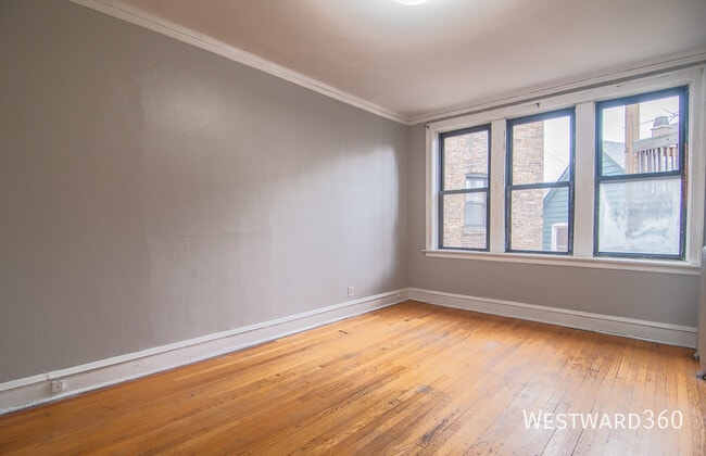 Photo - 6036 N Hermitage-2 Unidad 2