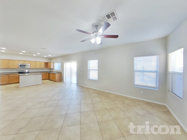 Photo - 9526 N 81st Dr