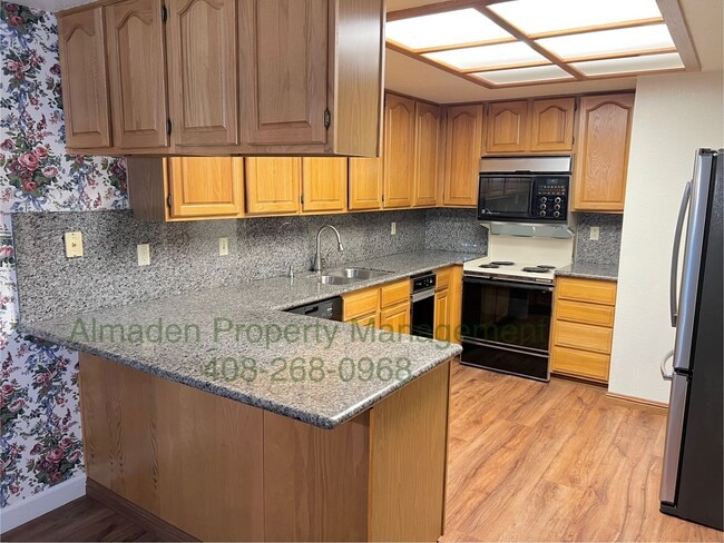 Photo - Almaden Townhome in Great Location! Pets N...