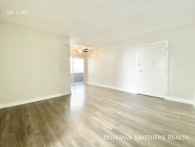 Photo - 981 Elden Ave Unit 19