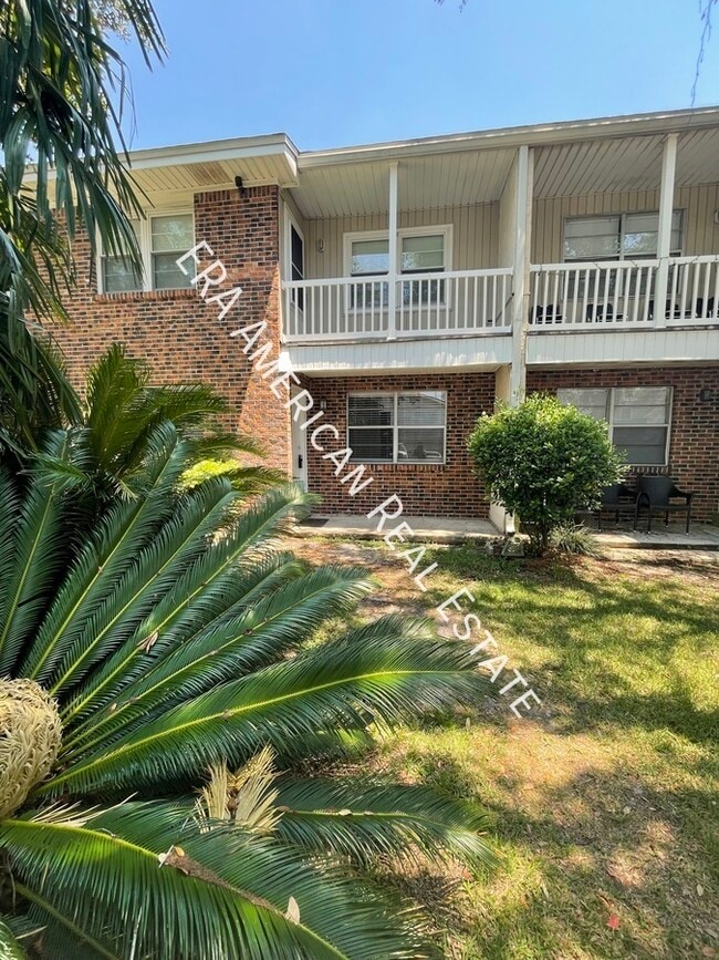 Photo - 613 Colonial Dr