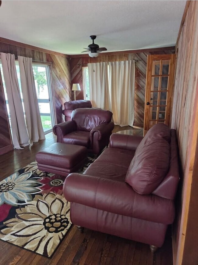 Photo - 321 Belle St Unit 321 Belle St, Waterloo IA