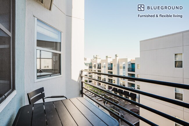 Photo - 1 Bayside Village Pl Unidad FL4-ID1808