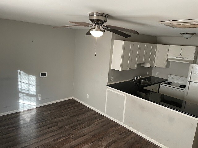 Photo - 415 S Tillery St