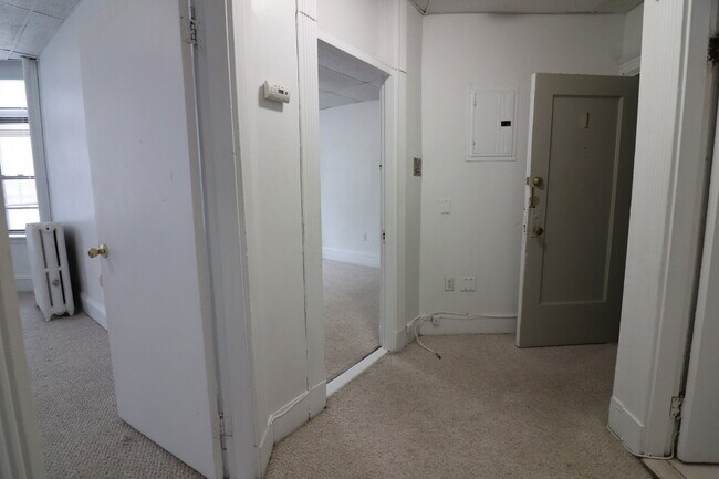 Photo - 409 Huntington Ave Unidad 1